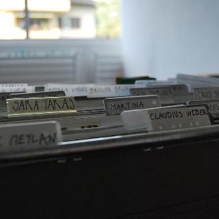  Bildname: Olivia Notaro_Art Lab Bern Lovefield office folders.jpg